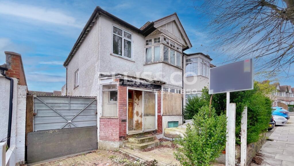Main image of property: Sudbury Heights Avenue, Greenford, UB6
