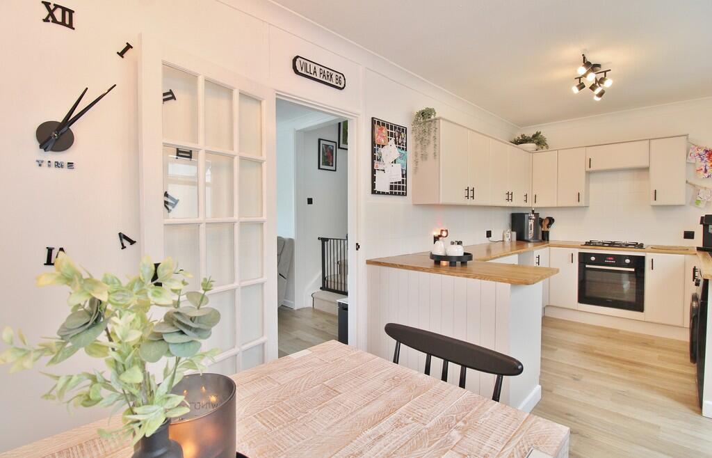 House in Fareham, Stubbington - View 2