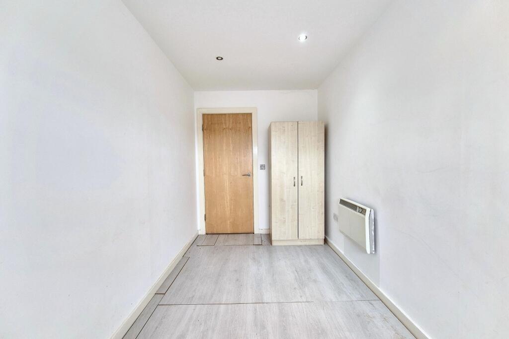 Apartment in Liverpool - View 2