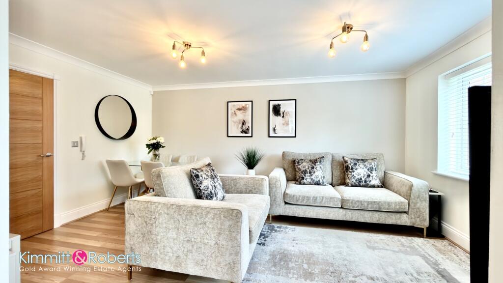 Apartment in Sunderland, Dairy Lane Estate - View 3