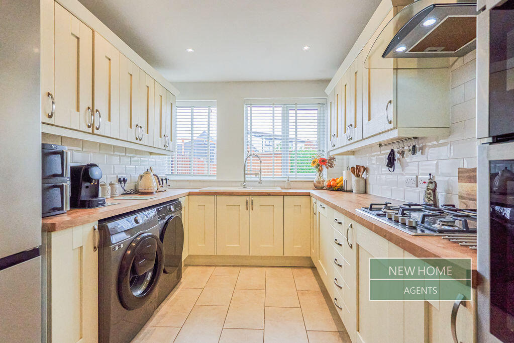 House in Wigan, Greater Manchester - More