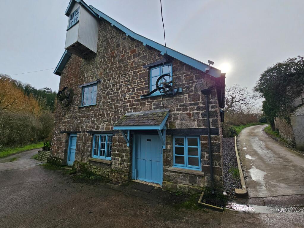 Main image of property: Head Mill