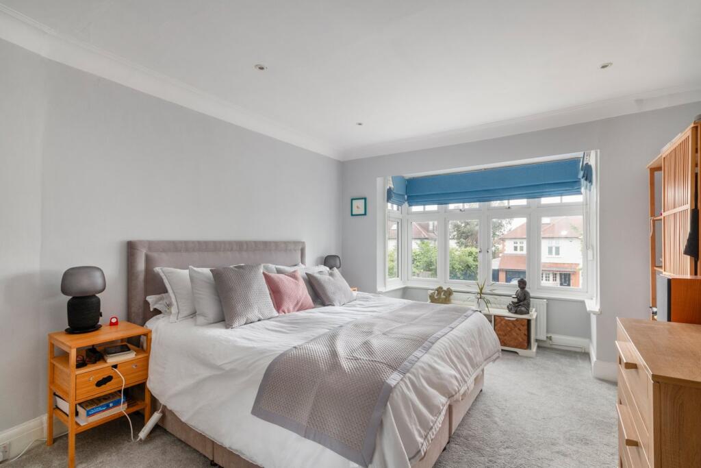 Staveley Road, Grove Park, Chiswick, W4 photo 4