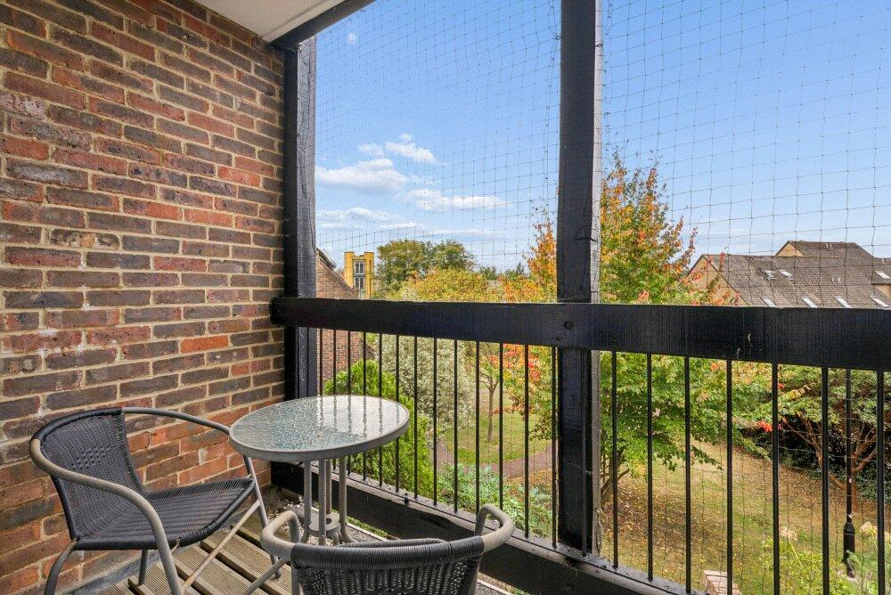 Apartment in Oxford - View 5