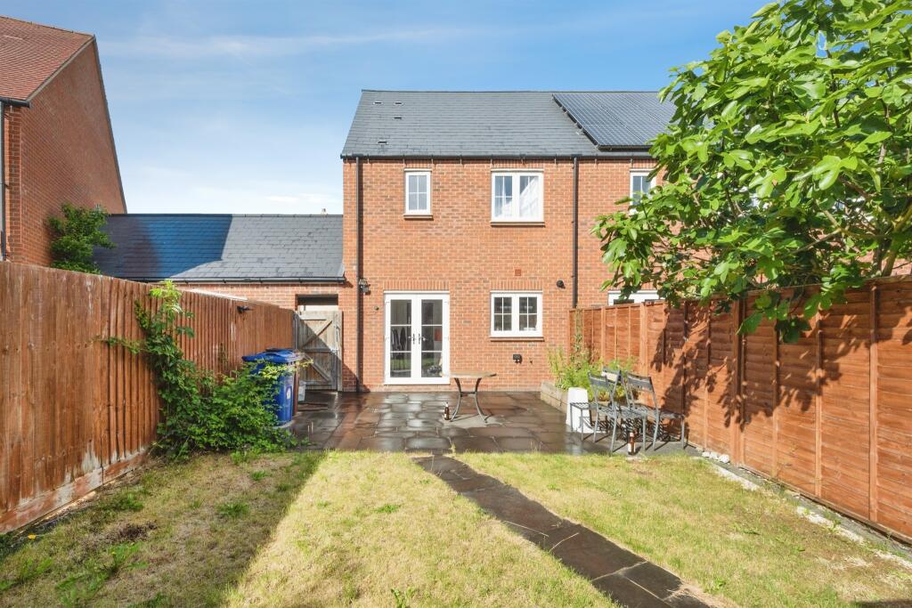 House in Cherwell, Bicester - View 2