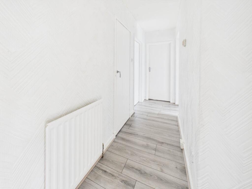 Apartment in Glasgow - View 2