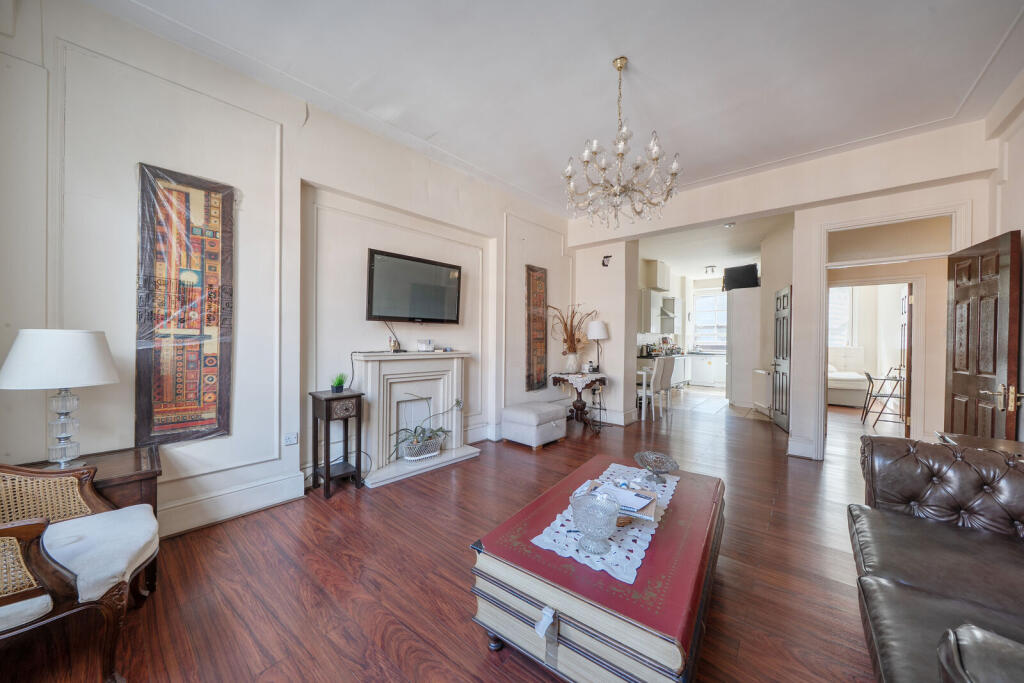 3 bedroom flat for rent