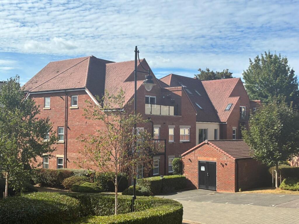 Main image of property: Victoria Close, Rickmansworth, Hertfordshire, WD3