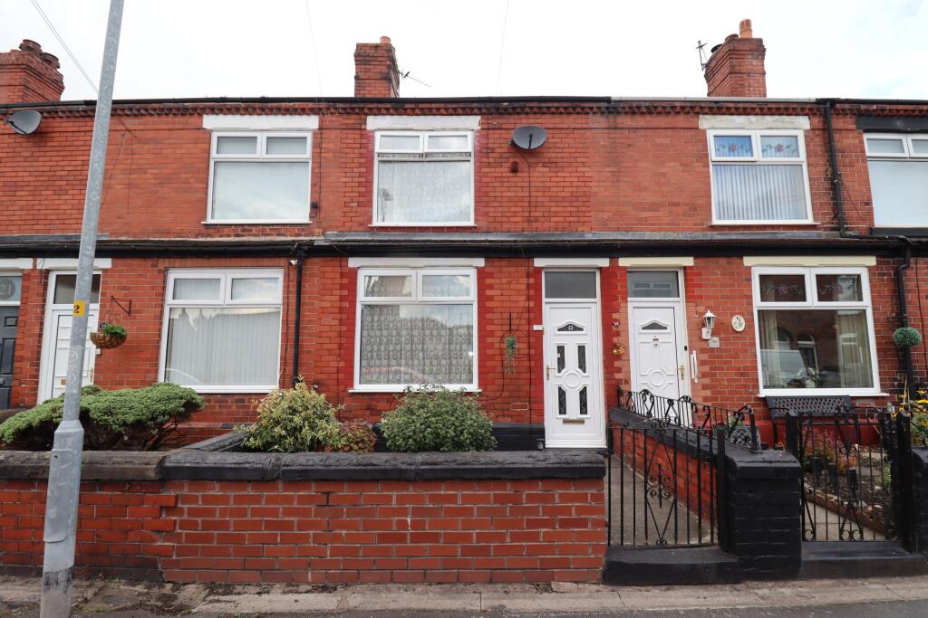 2-bed terraced on Samuel Street, Warrington, £125,000