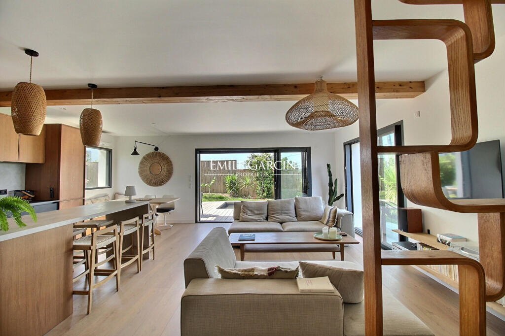 Main image of property: Aquitaine, Pyrénées-Atlantiques, Anglet