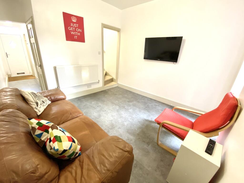 Main image of property: Gleave Road - 3 bed, Selly Oak, West Midlands, B29