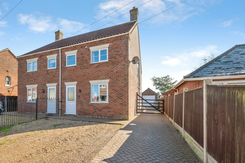 Main image of property: Norwich Road, Cawston, Norwich