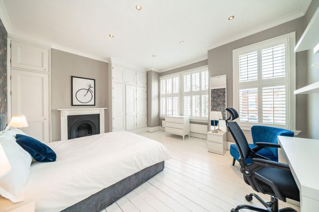 House in London - More