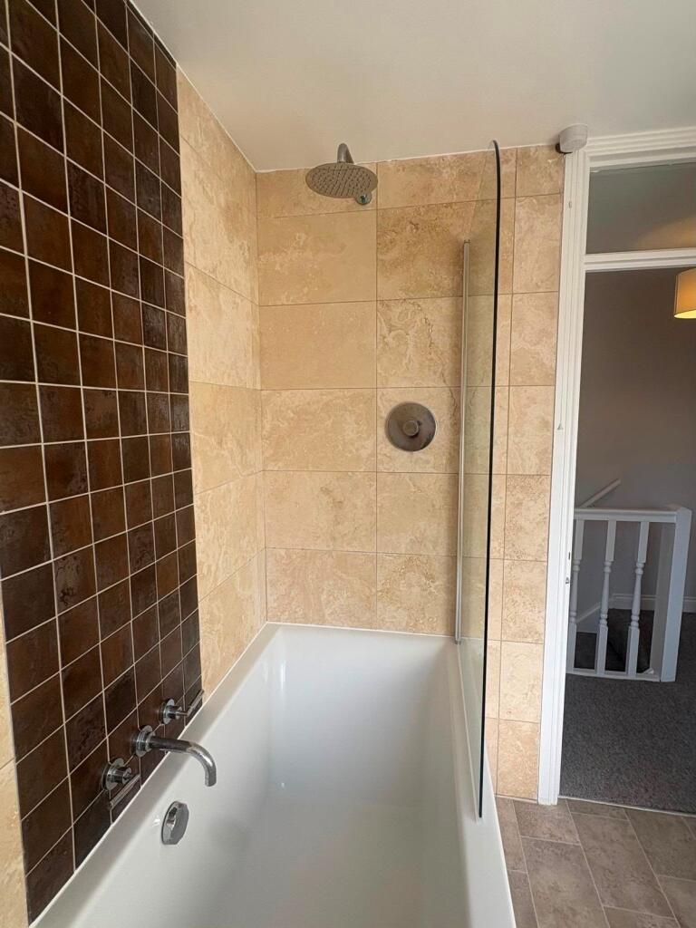 House in Bath - View 5