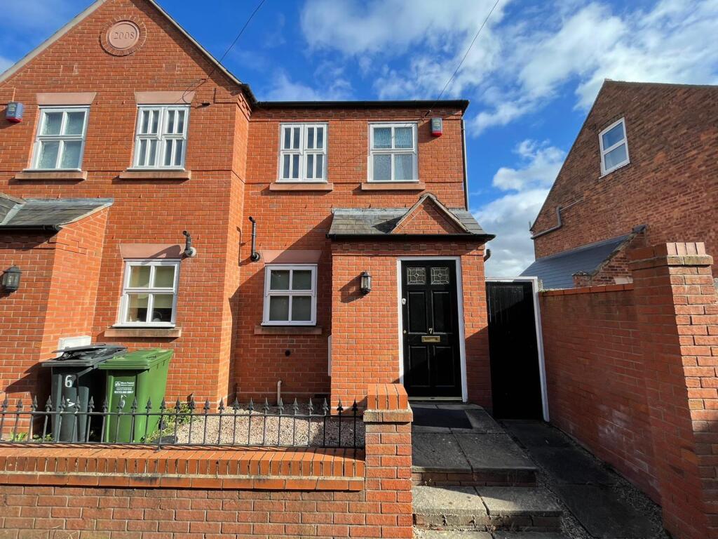 Main image of property: Parkes Passage, STOURPORT-ON-SEVERN