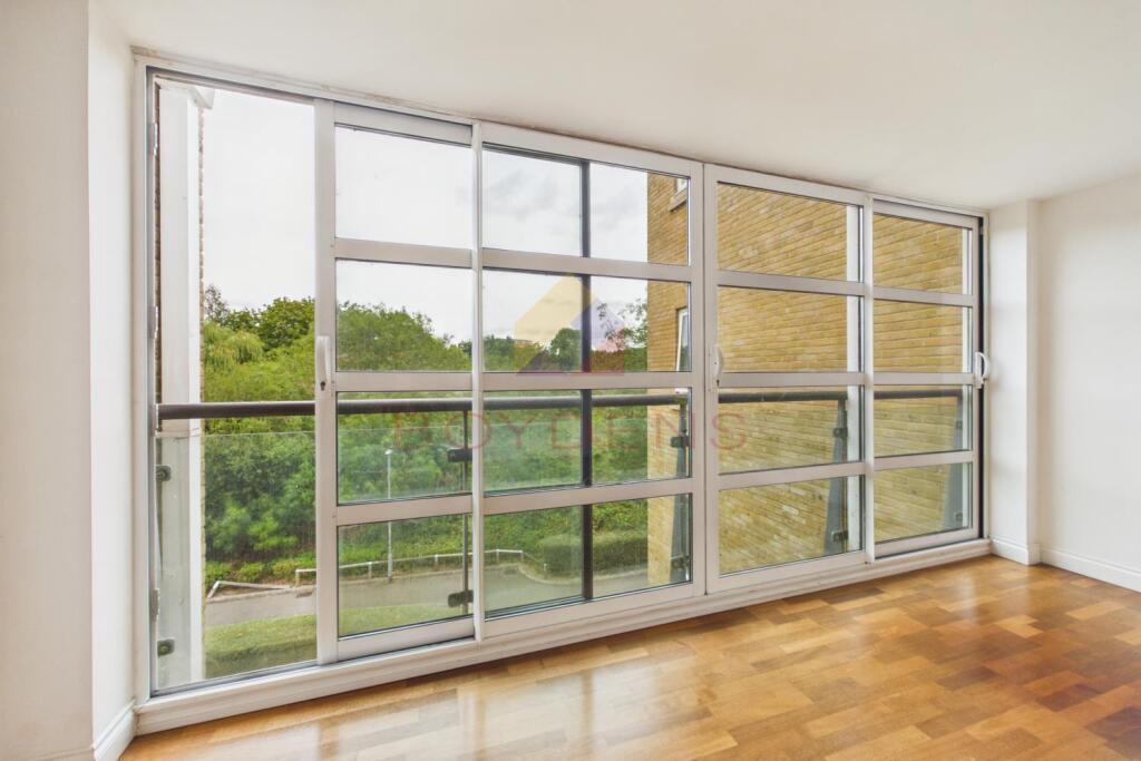 Apartment in Chelmsford - More
