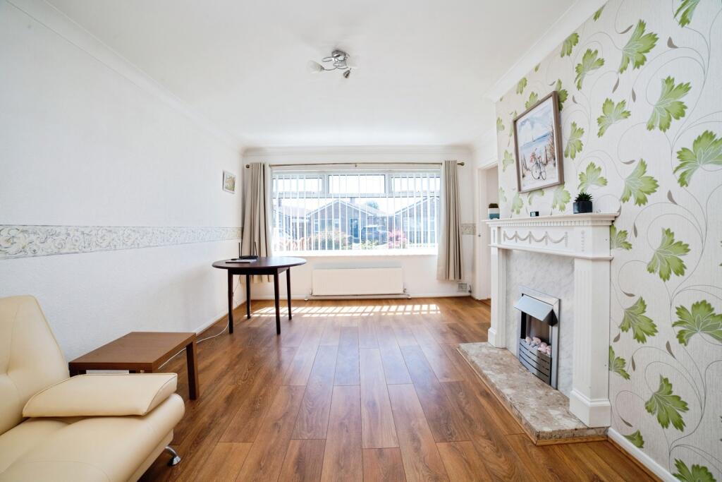 Roger Close, Sutton-in-Ashfield, Nottinghamshire, NG17 - More
