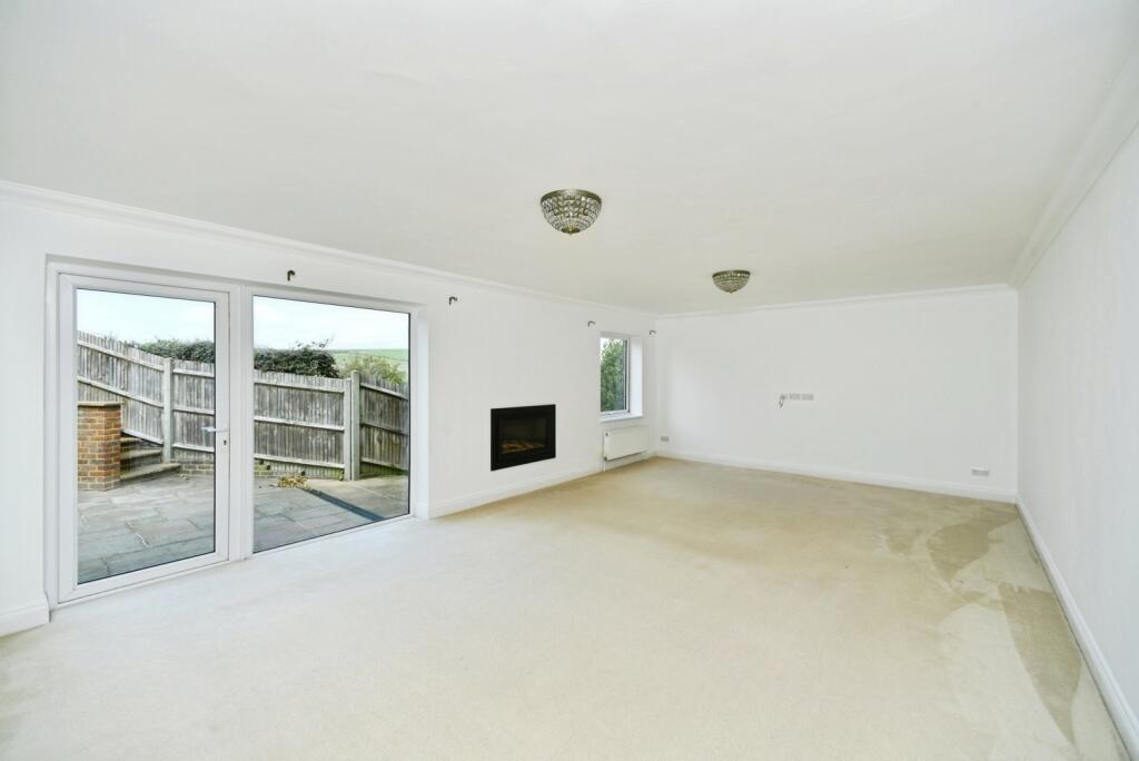 Hempstead Road, Saltdean, Brighton, East Sussex, BN2 - View 5
