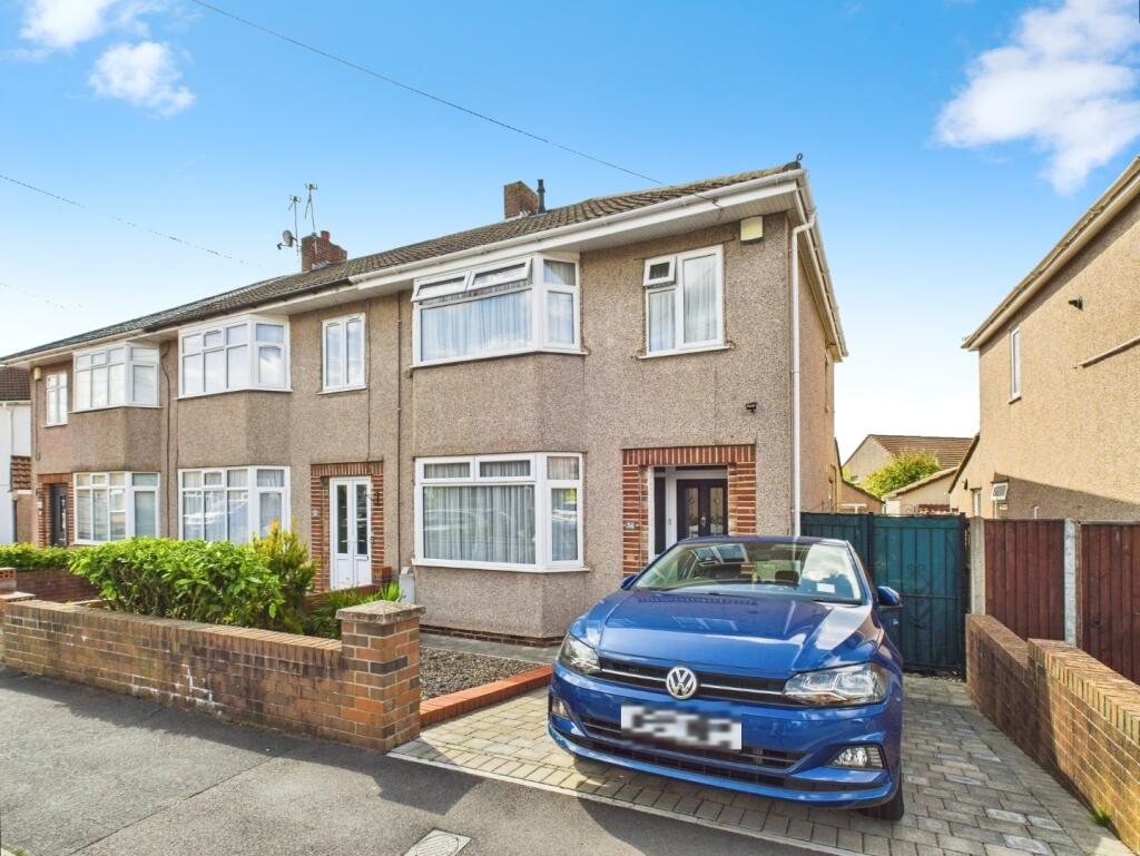 Main image of property: Hunters Road, Hanham, BRISTOL, BS15 3EU