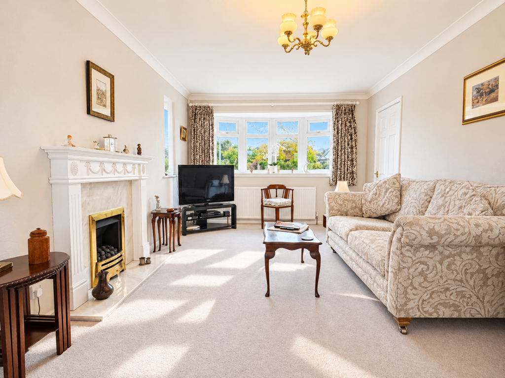 House in Stockport, Greater Manchester - View 4