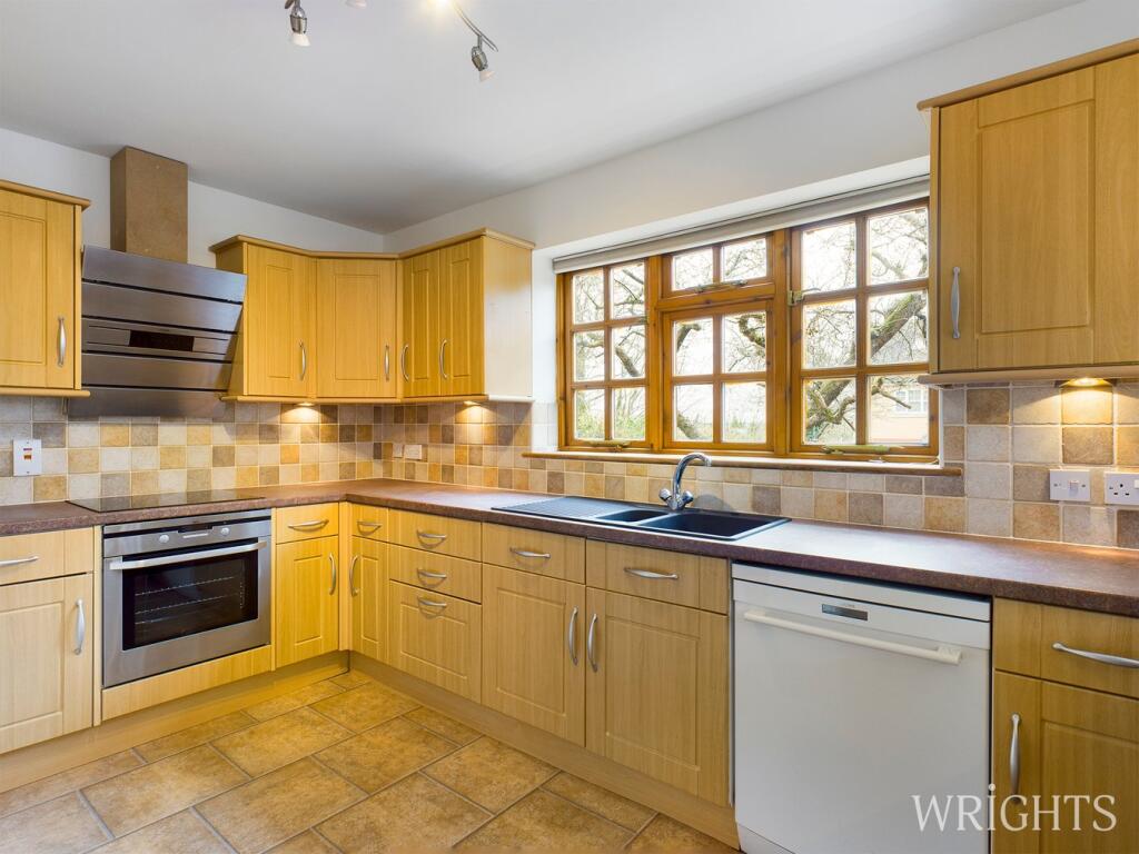 Additional image 9 of Station Road, Digswell, Welwyn, AL6