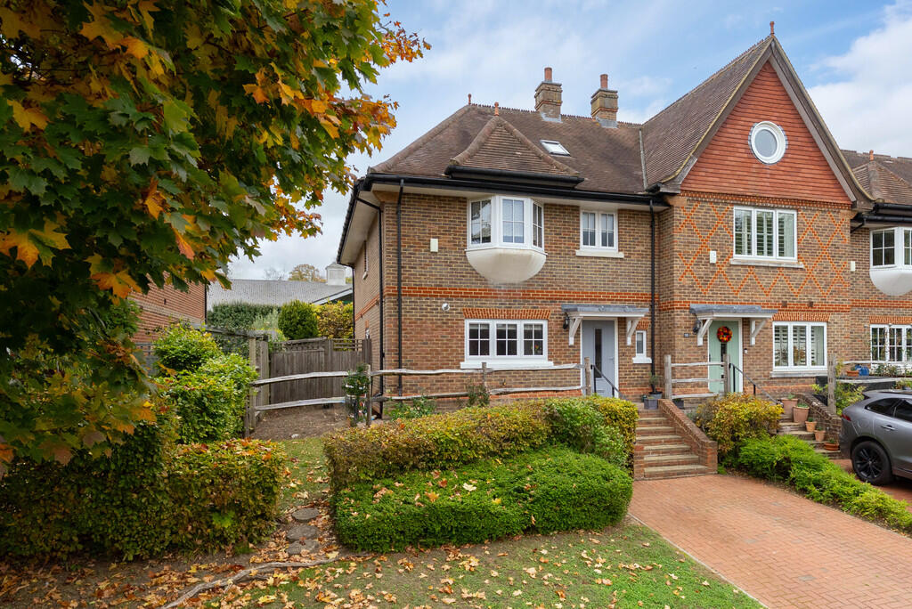 Main image of property: St Pauls Mews, Dorking