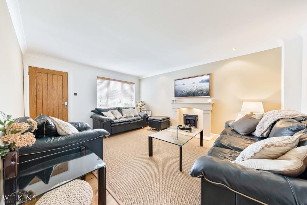 House in Tamworth, Staffordshire - View 2