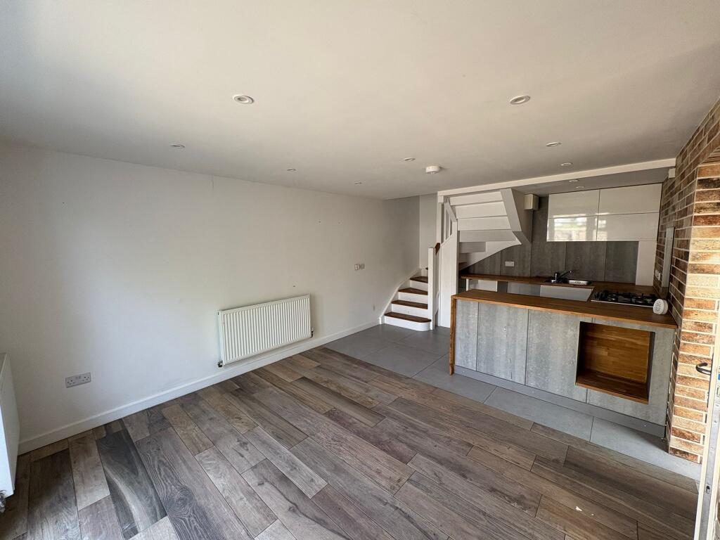 3 Graftonbury Court, Grafton Lane, Grafton, Hereford, Herefordshire HR2 8FA photo 4