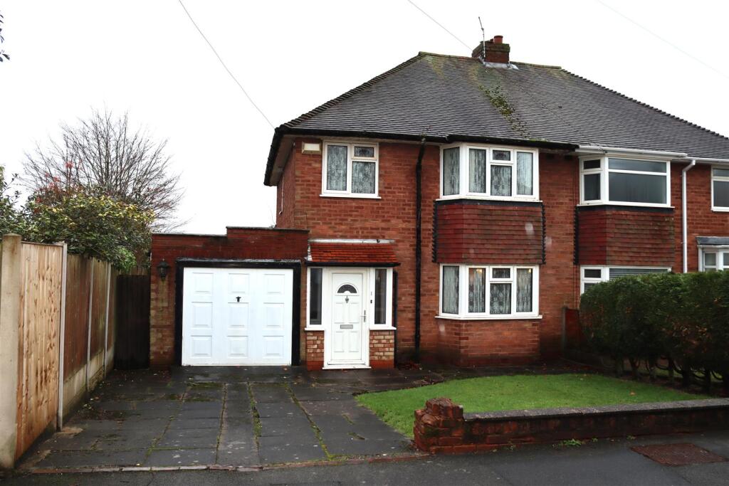 Main image of property: Coppy Hall Grove, Aldridge