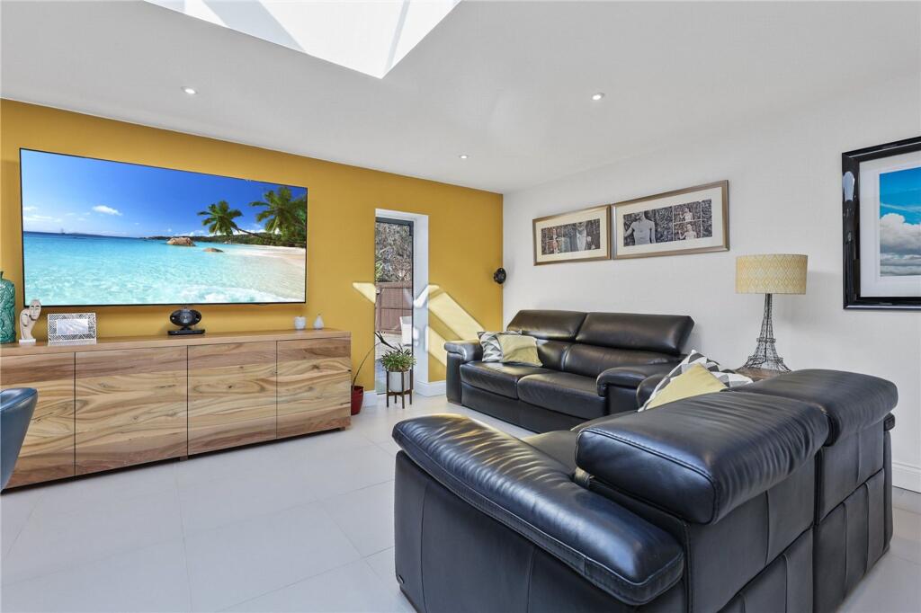 House in Stockton-on-Tees, Stainton and Thornton - View 5