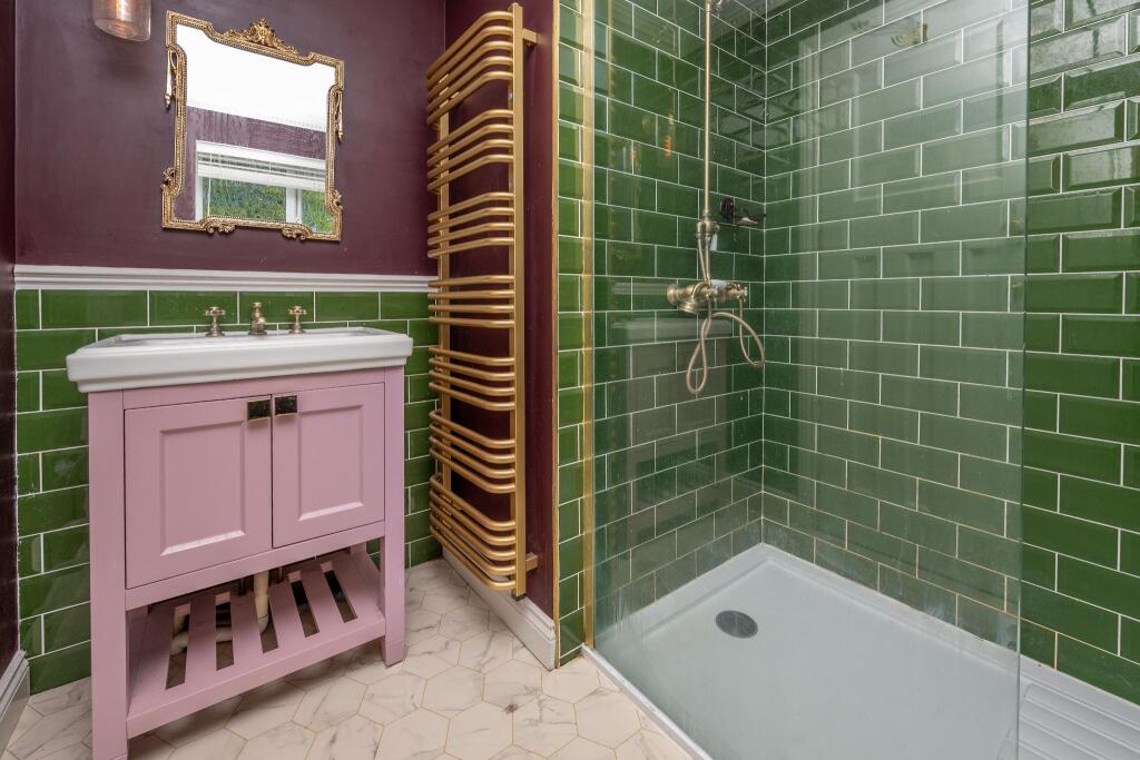 Additional image 20 of Willow Close, Alcester, B49