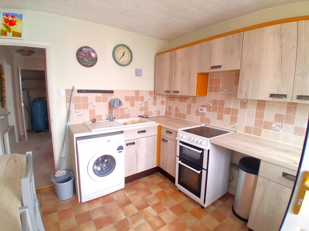 Vinery Court, Ramsey, Huntingdon photo 2