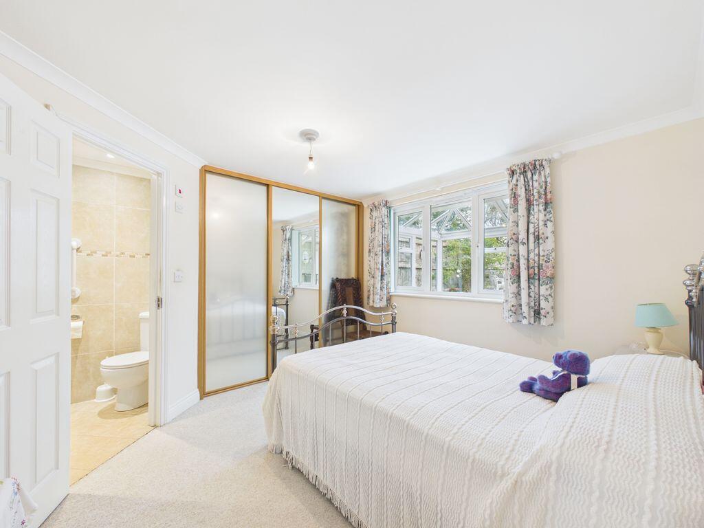 House in Taunton, Charlton Mackrell - More