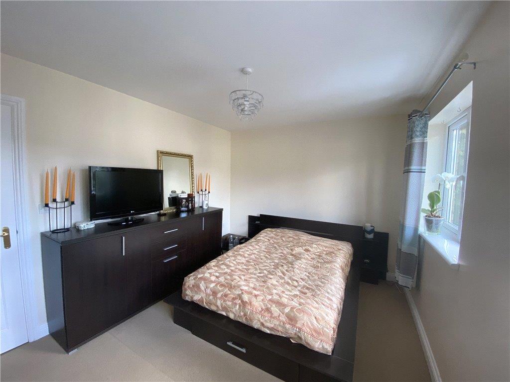 House in Taunton - View 4