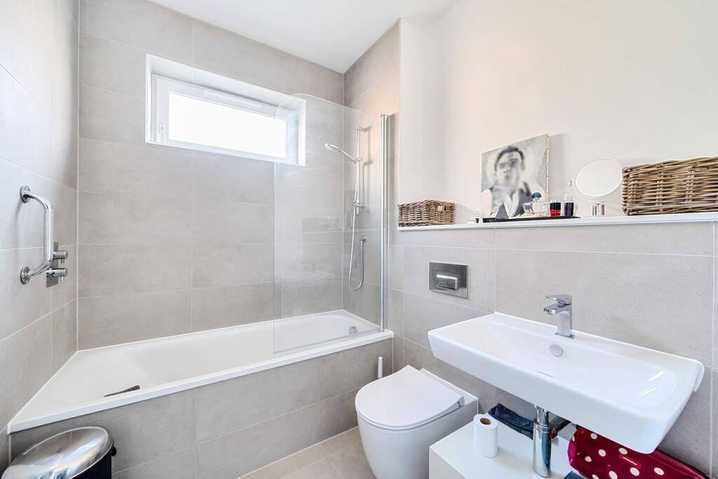 Additional image 16 of  1 Writers Close, Frome, BA11