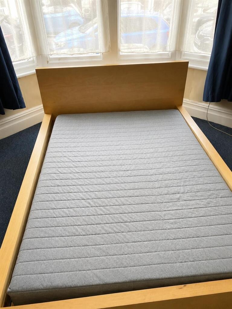 5 bedroom property for rent