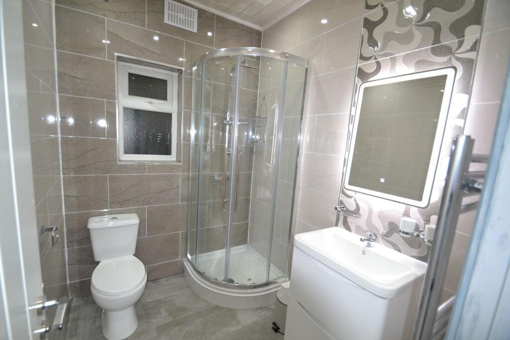 1 bedroom house share for rent