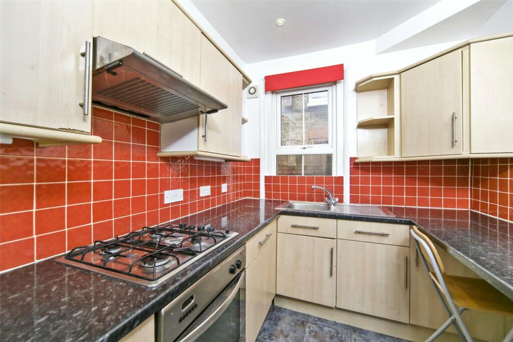 Apartment in London - More