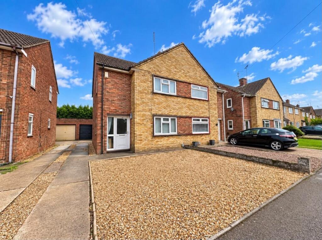 3-bed semi-detached on Campion Road, Peterborough, PE1, £220,000