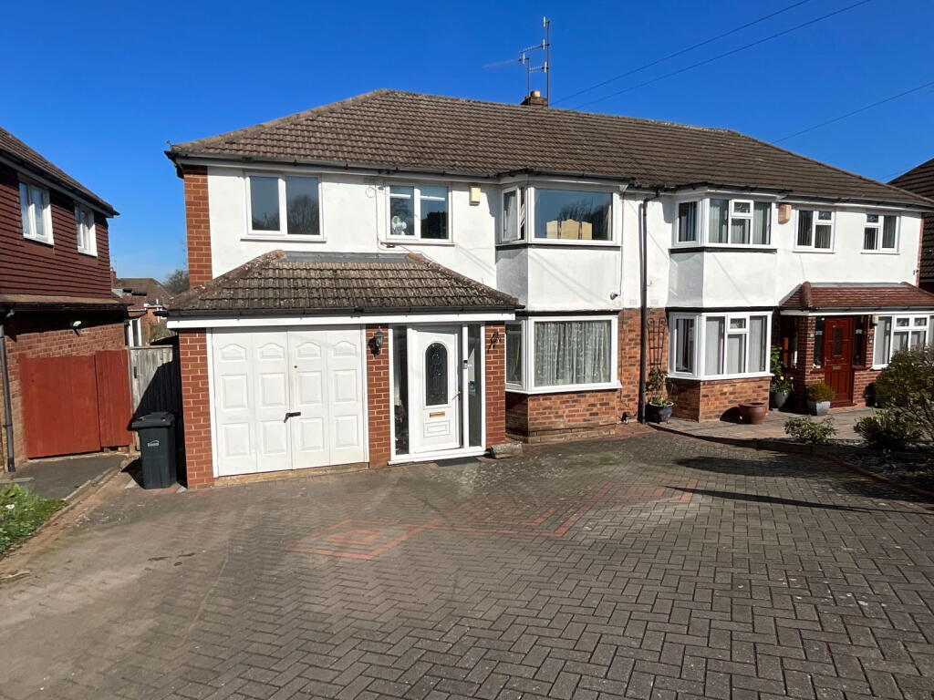 HALESOWEN, Mayfield Road