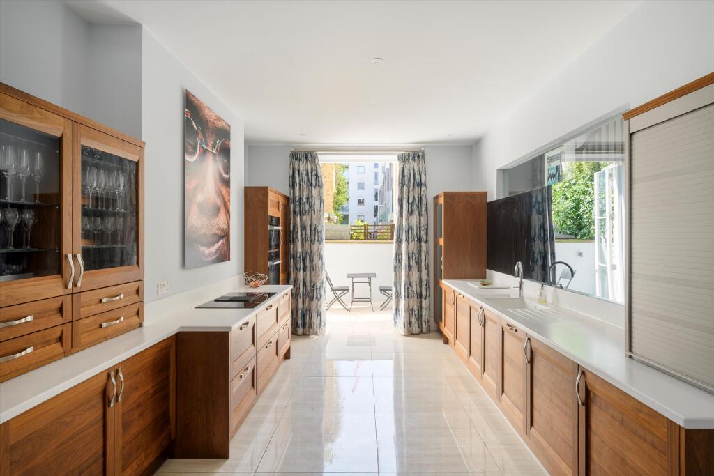 House in London, St Giles, Bloomsbury - View 5