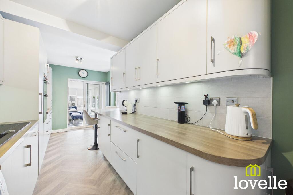House in Hull, Kingston upon Hull - View 4