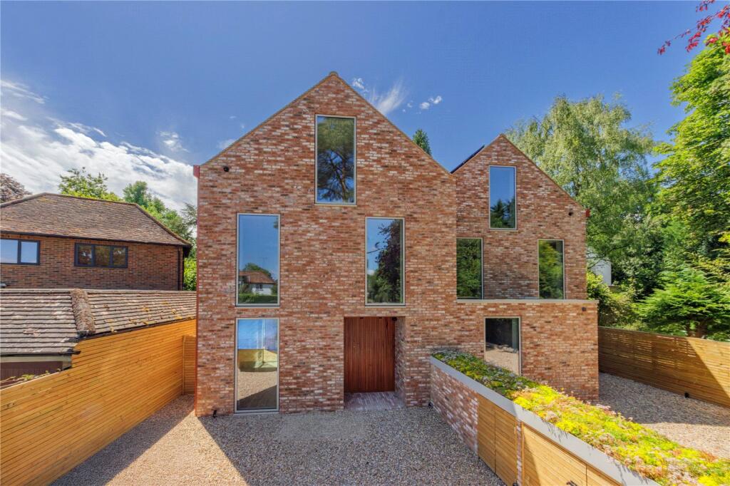 Main image of property: Loom Place, Radlett, Hertfordshire, WD7