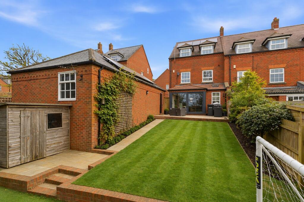 Additional image 16 of Goldsmith Way, St Albans, Herts, AL3