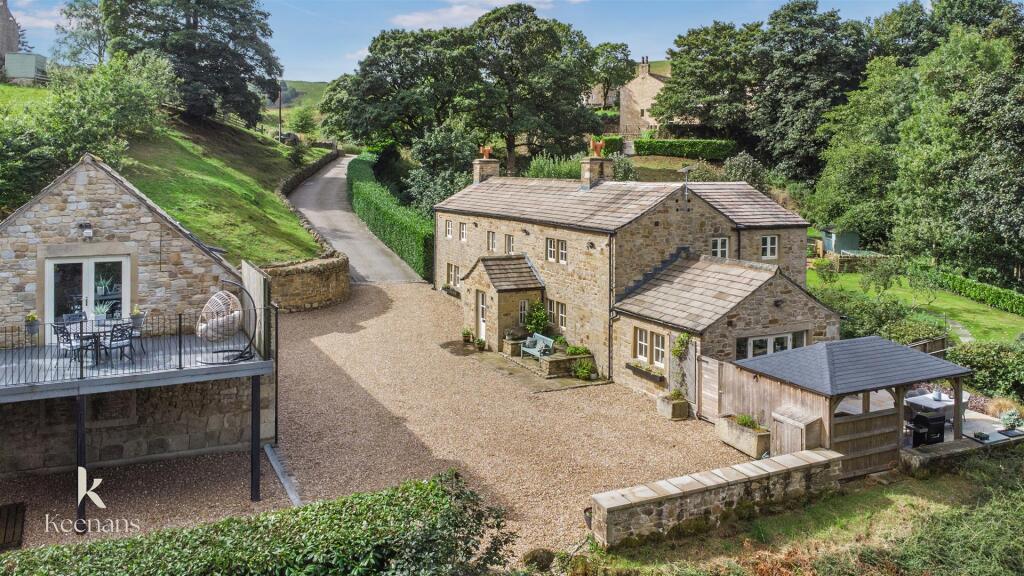 Hollin Hall, Trawden