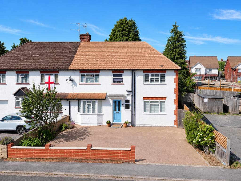 Main image of property: Orchard Grove, Maidenhead, SL6