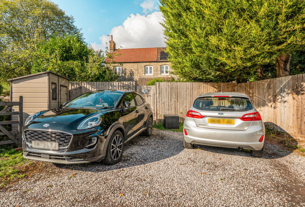 Riding Barn Hill, Wick, Bristol, Gloucestershire, BS30 photo 4
