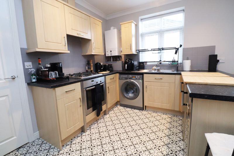 Apartment in Grimsby, Scartho - View 4