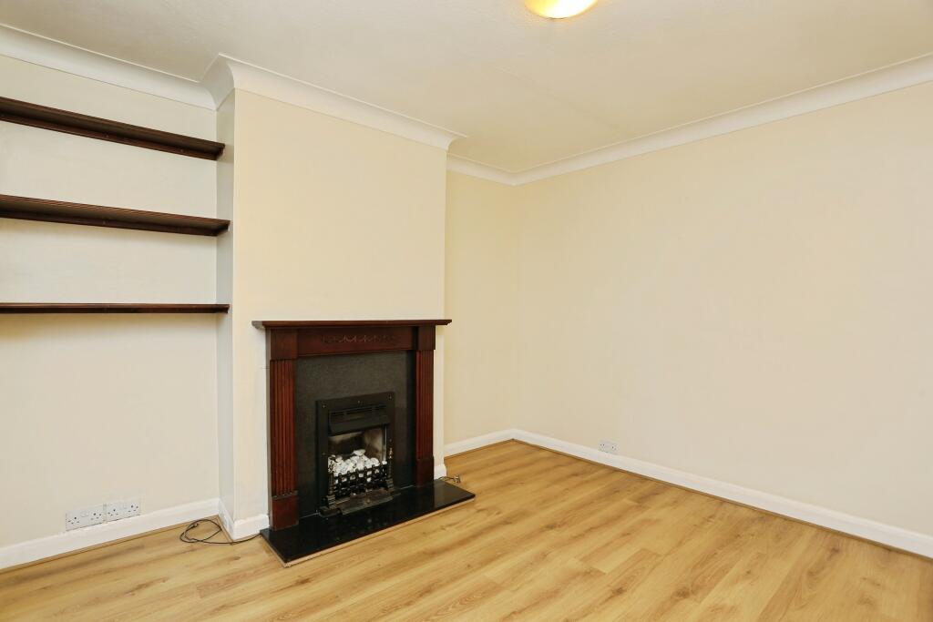 Apartment in London - View 3