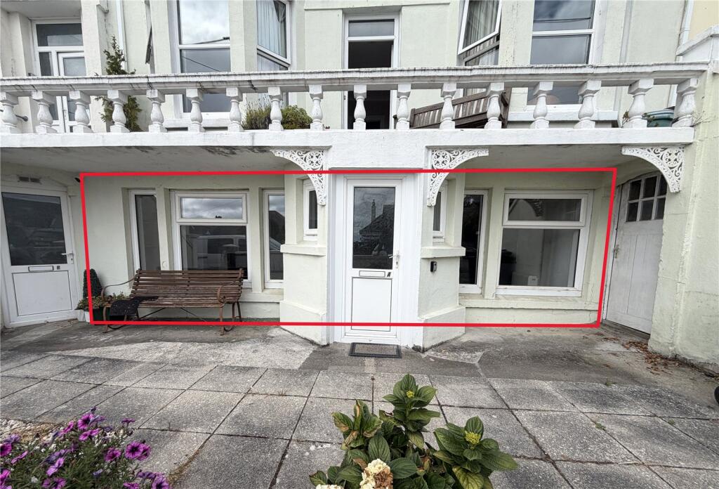 Apartment in Plymouth - View 5